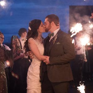 Meet your Posher, Zena